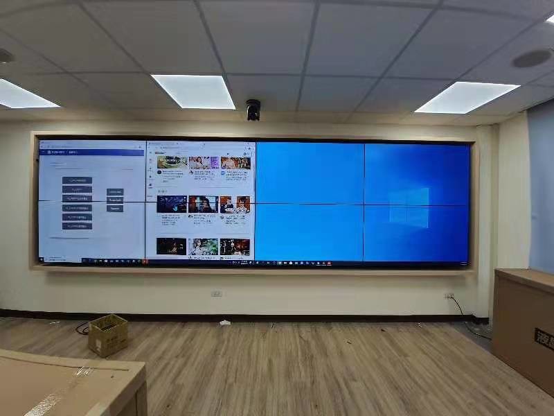 Latest company case about YODA 55 inch 0.88mm 2*4 LCD Video Wall project for conference system in Taiwan
